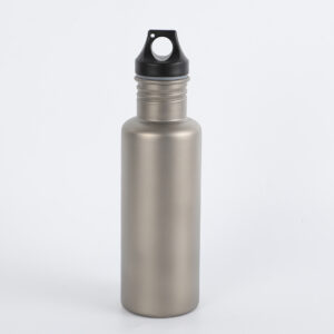 Haers' titanium bottle