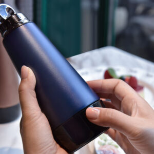 Haers' smart titanium bottle