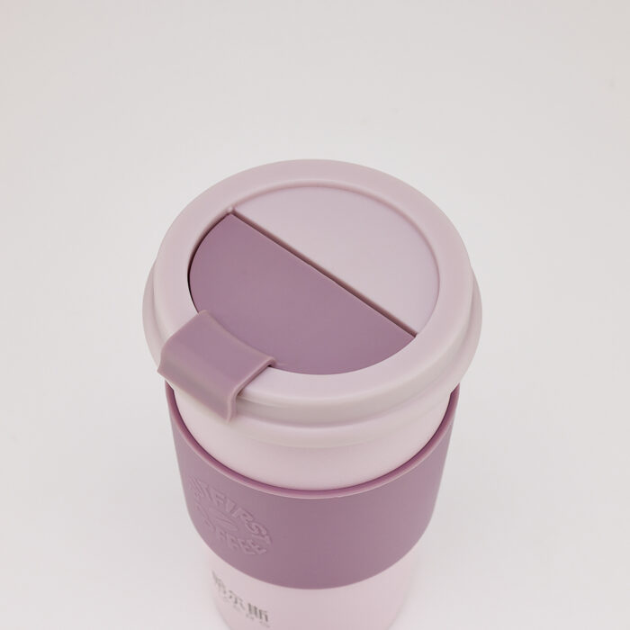 flip-up lid for direct drinking