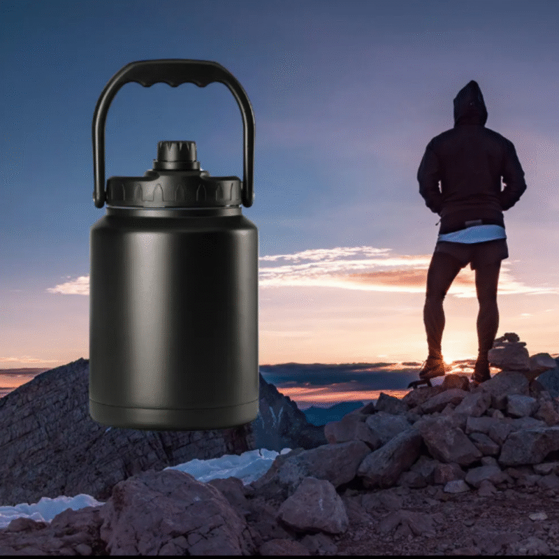 Insulated Water Jug for outdoor use - Haers Drinkware